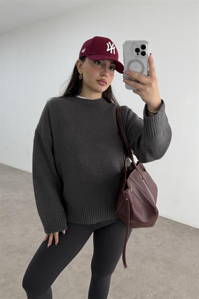 Mssmo Yuvarlak Yaka Triko Kazak Füme