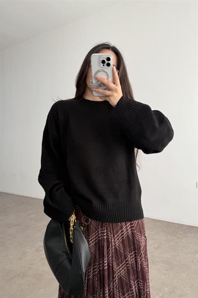 Mssmo Yuvarlak Yaka Triko Kazak Siyah