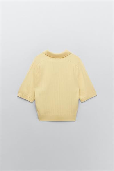 Orijinal Marka Çiçek Düğmeli Triko Üst