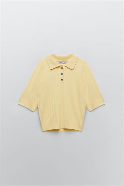 Orijinal Marka Çiçek Düğmeli Triko Üst