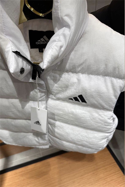 Orijinal Marka Logolu Dik Yakalı Beyaz Şişme Yelek 