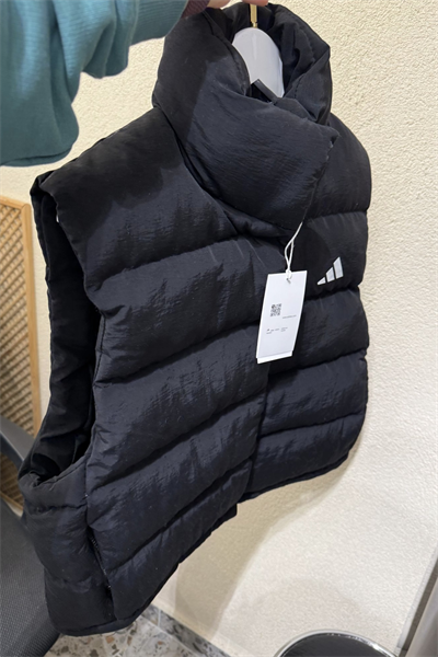 Orijinal Marka Logolu Dik Yakalı Siyah Şişme Yelek 