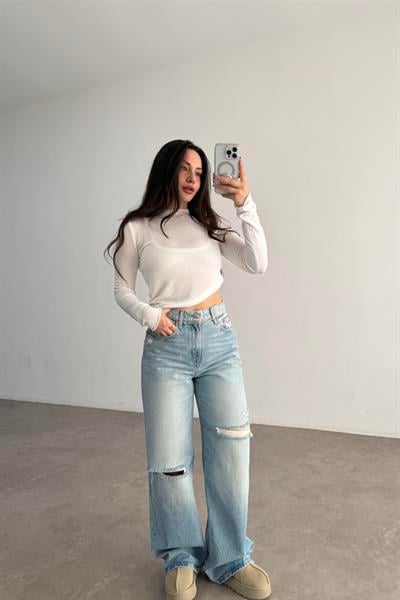 Orijinal Marka Yırtık Detaylı Açık Mavi Jean