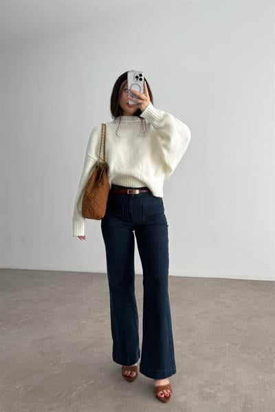 Orj. Marka Önü Cep Detaylı  Yüksek Belli Lacivert Jean 