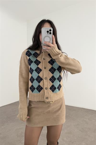 Orj Marka Mavi Baklava Desenli Bej Hırka 