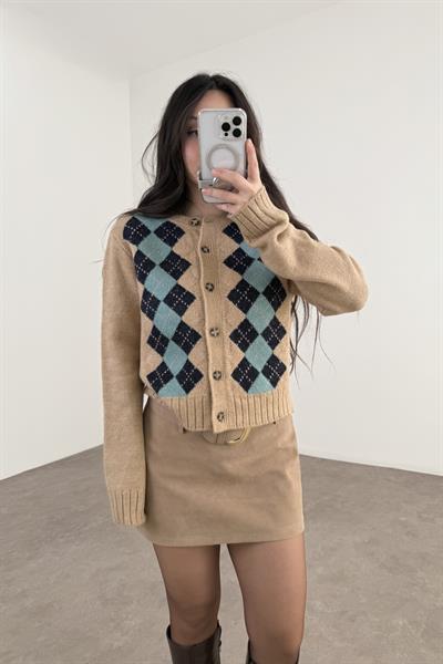 Orj Marka Mavi Baklava Desenli Bej Hırka 