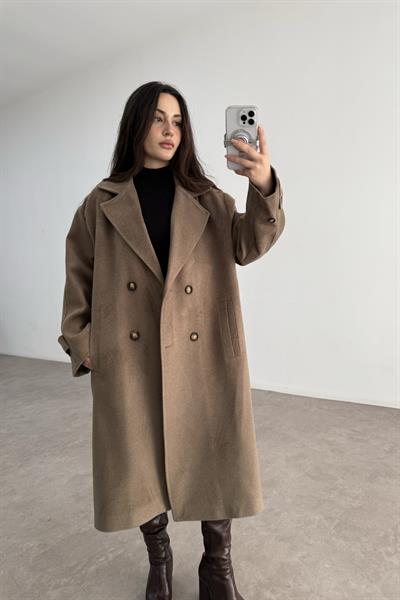 Oversize Kesim Düğmeli Kruvaze Kahve Kaban