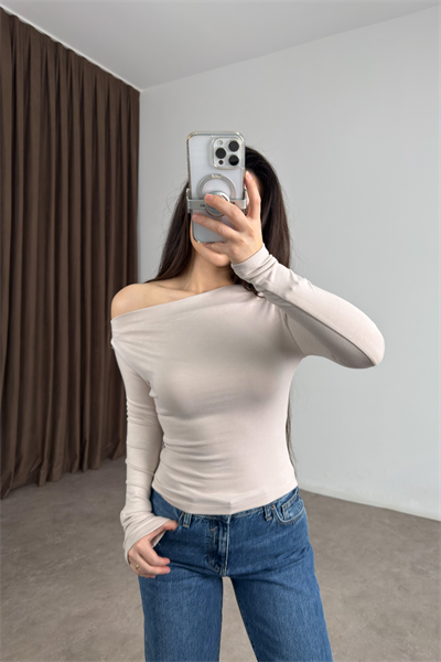 Oysh Kayık Yaka Taş Body