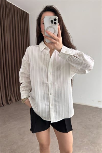 Pamuk Dokulu Siyah Çizgili Beyaz Gömlek