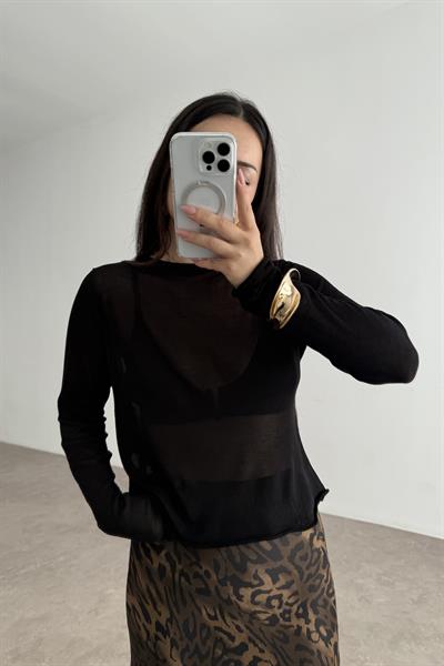 Pamuklu Örme Dökümlü Yarı Transparan Siyah Bluz