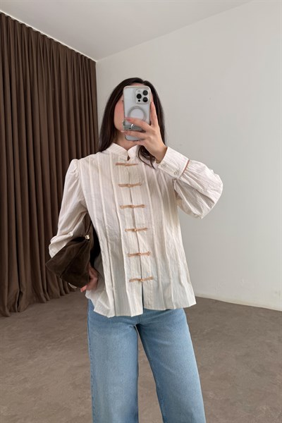 Pankou Kapamalı Pileli Gömlek