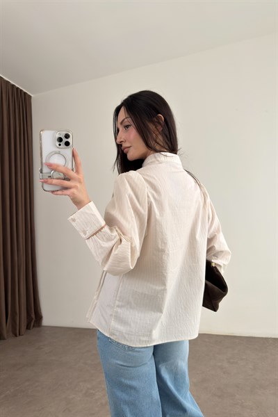 Pankou Kapamalı Pileli Gömlek