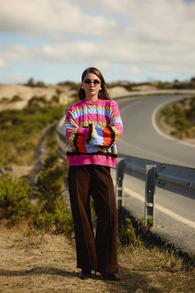 Pembe Çizgili Orijinal Marka Kazak