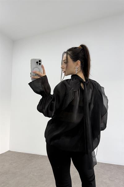 Peri Kumaş Bağlama Detaylı Siyah Şık Bluz