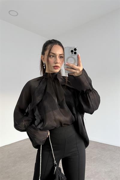 Peri Kumaş Bağlama Detaylı Siyah Şık Bluz