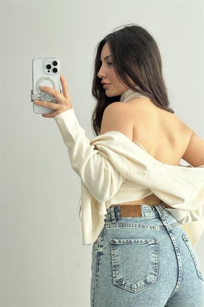 Premium Body Detaylı Hırka Krem