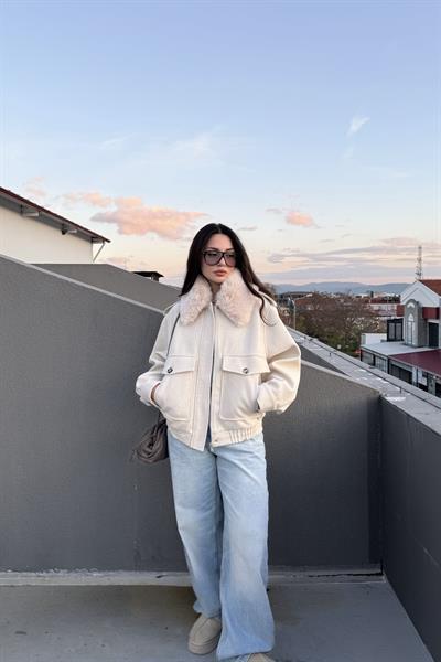 Premium Cep Detaylı Bomber Kaşe Kürklü Ekru Kaban