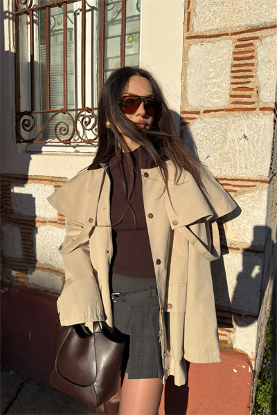 Premium Çıkarılabilir Pelerinli Kapüşonlu Bej Trenç