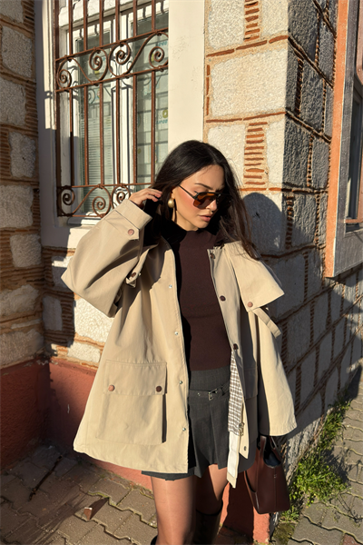 Premium Çıkarılabilir Pelerinli Kapüşonlu Bej Trenç