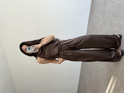 Premium Degaje Sırt Dekolteli Saten Bluz Pantolon Takım Kahve