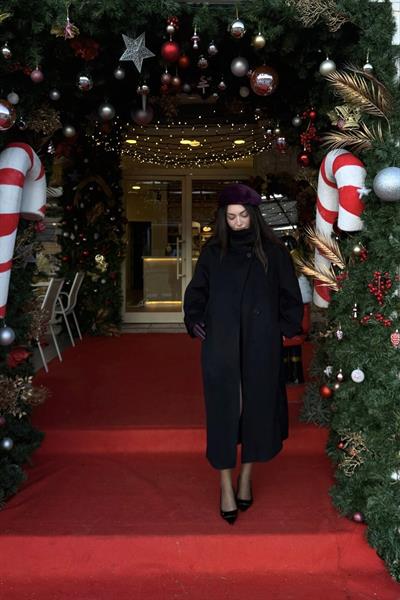 Premium Diana Dik Yakalı Kaşe Kaban Siyah