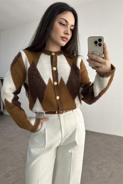 Premium Gold Düğme Detaylı Karamel Hırka