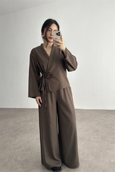 Premium Gül Detaylı Kimono Takım Kahve