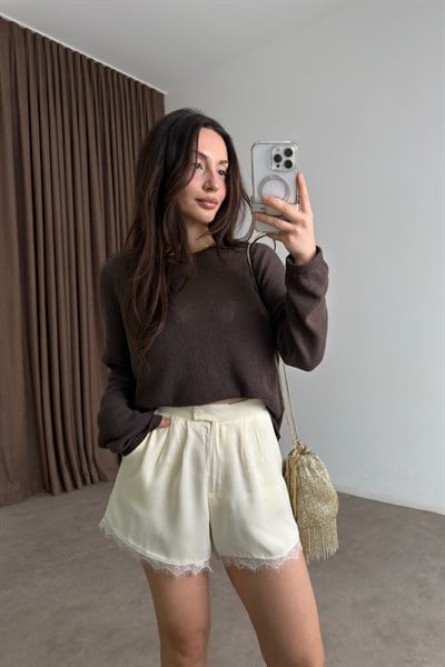 Premium İpek Saten Ekru Dantelli Şort