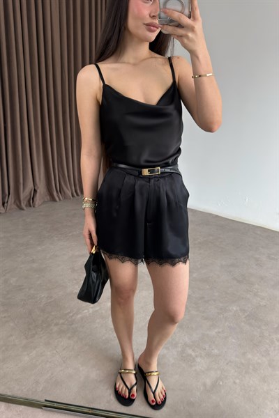 Premium İpek Saten Siyah Dantelli Şort