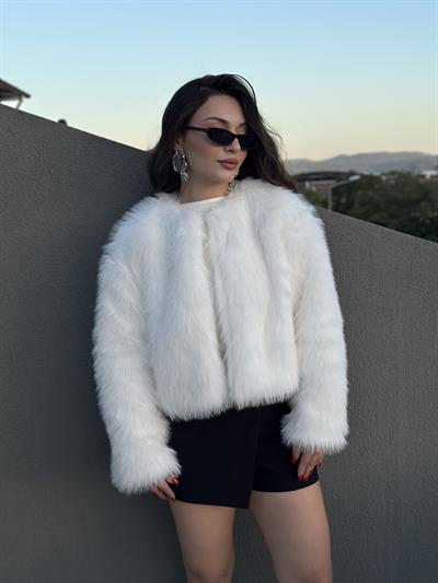 Premium İthal Yakasız Beyaz Kürk