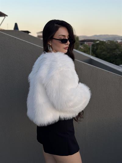 Premium İthal Yakasız Beyaz Kürk