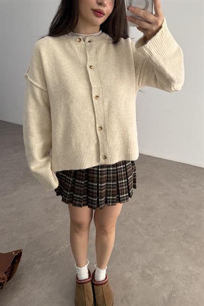 Premium Kalın Ters Dikiş Detaylı Bej Hırka