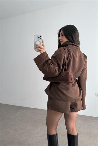 Premium Kalite Dökümlü Yaka Düğmeli Kahve Trençkot