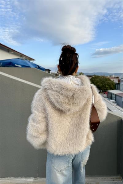 Premium Kalite Kapüşonlu Kürk Taş 