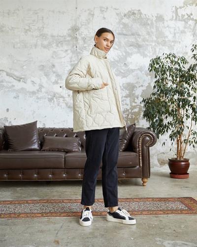 Premium Kapitone Ekru Mont