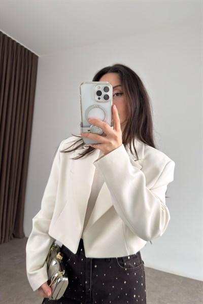 Premium Kısa Beyaz Blazer Ceket