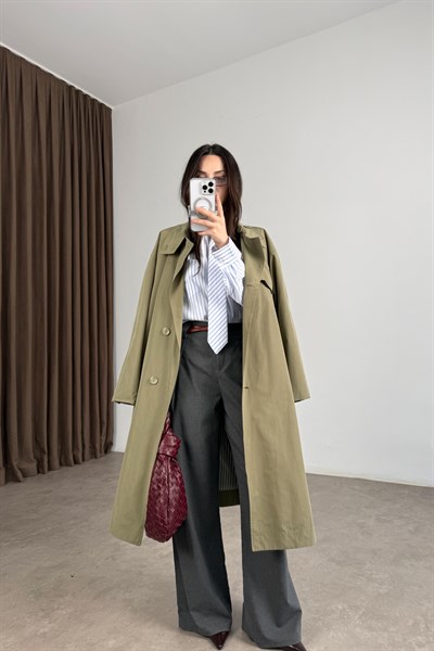 Premium Kravat Yaka Detaylı Mavi Çizgili Gömlek 