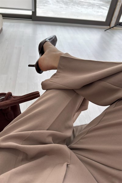 Premium Krep Kumaş Pensli Latte Palazzo Pantolon