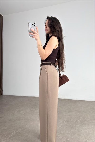 Premium Krep Kumaş Pensli Latte Palazzo Pantolon