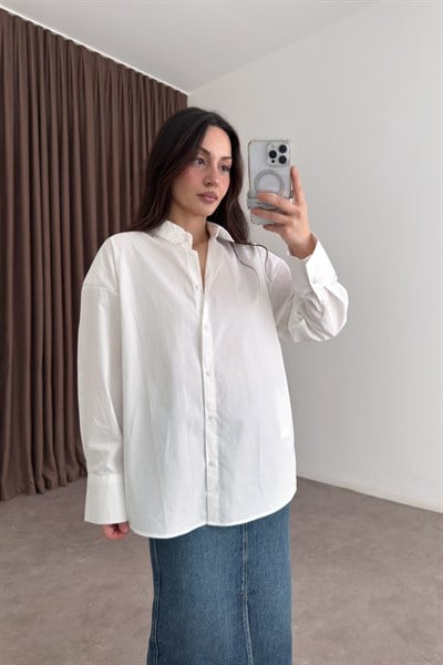 Premium Minimal Vatkalı Beyaz Gömlek