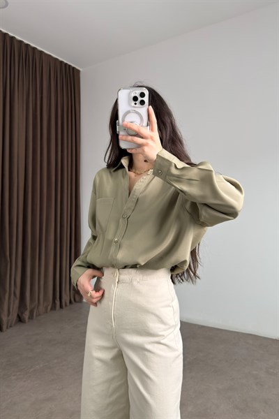 Premium Modal Pamuk V Yaka Haki Gömlek