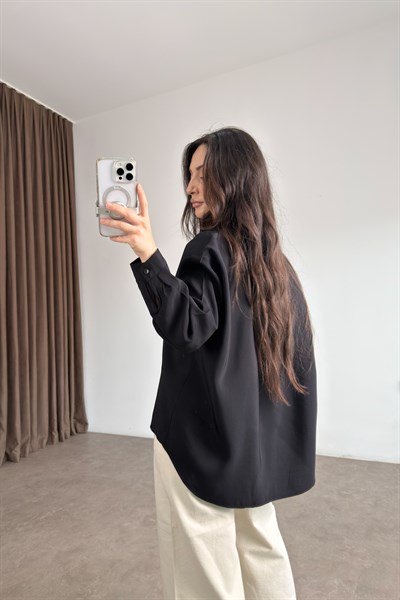 Premium Modal Pamuk V Yaka Siyah Gömlek