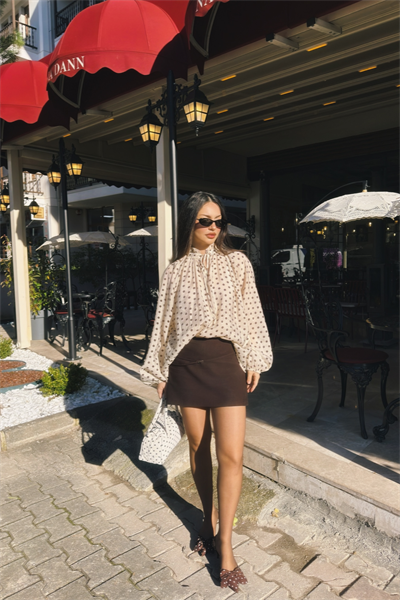 Premium Pamuk Bağlamalı Yaka Puantiyeli Bej Gömlek