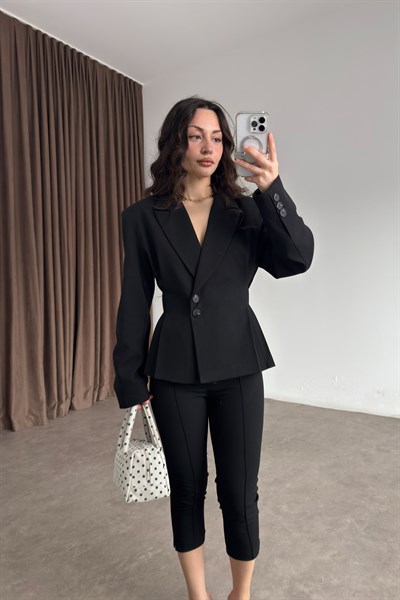 Premium Pileli Belden Oturtmalı Siyah Blazer Ceket