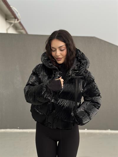 Premium Şişme Parlak Siyah Mont