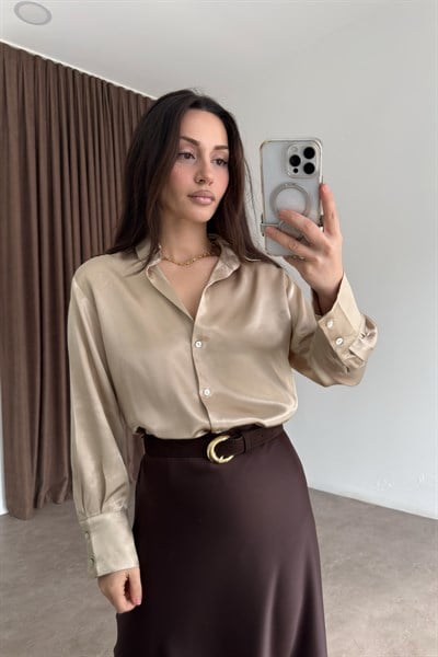 Premium Tok Saten Sedef Düğmeli Bej Gömlek