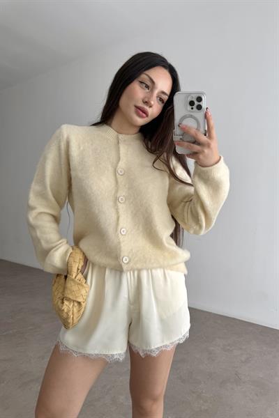 Premium Yumoş Yünlü Açık Sarı Hırka