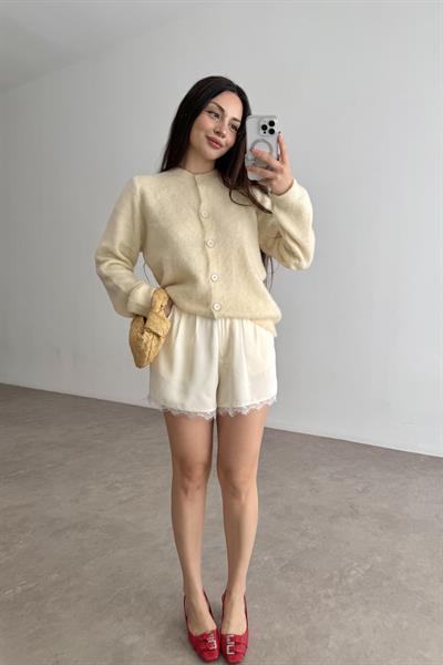 Premium Yumoş Yünlü Açık Sarı Hırka