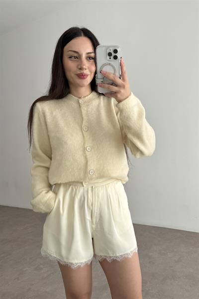 Premium Yumoş Yünlü Açık Sarı Hırka