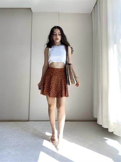 Puantiye Detaylı Şortlu Etek